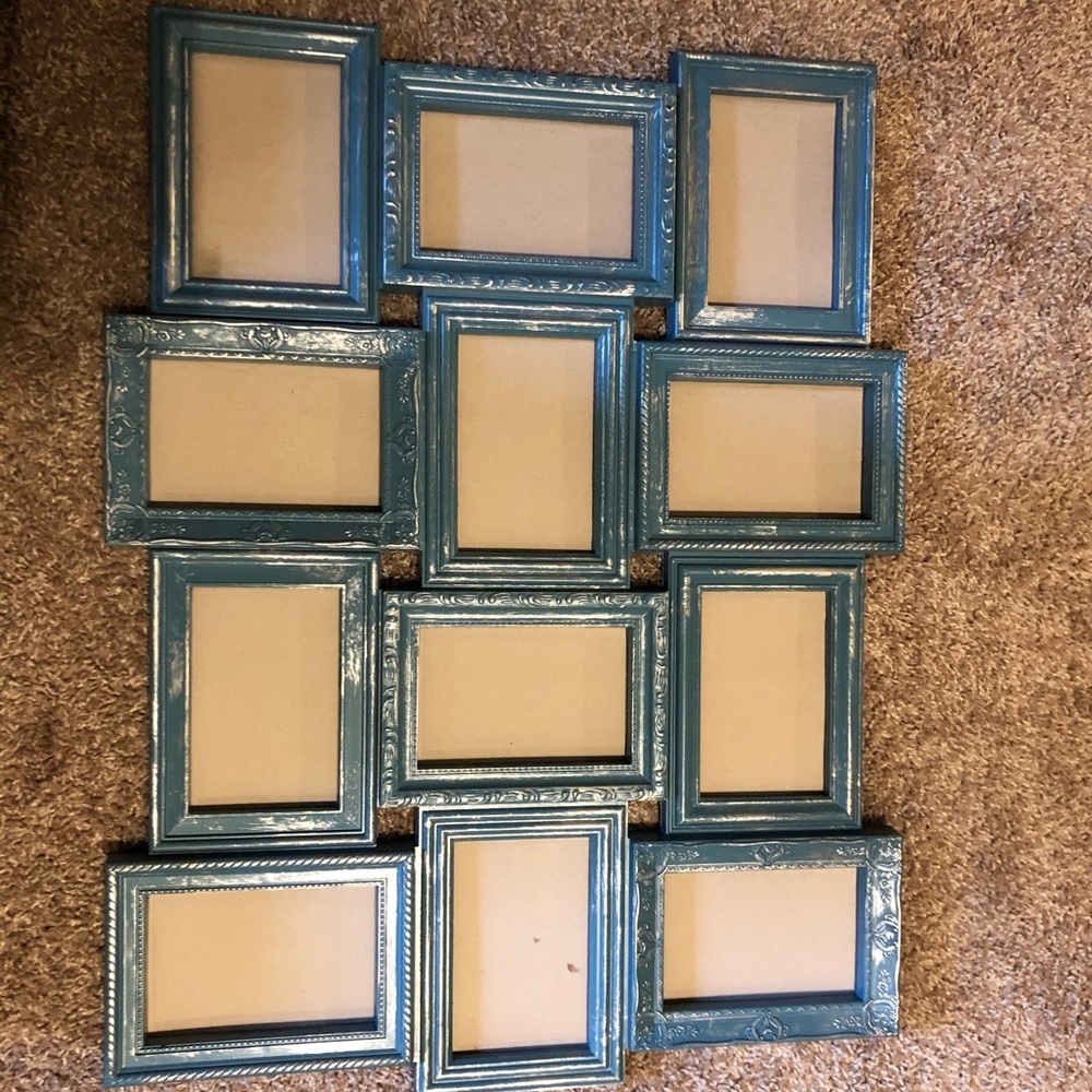 12 Photo Collage Picture Frame